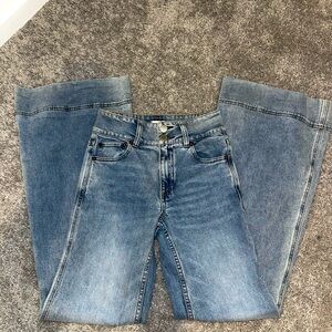 ALICE + OLIVIA Perfect Jean